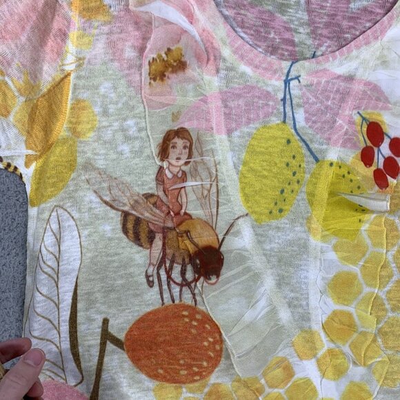 ATELIER 5 Gozde Yilmaz Womens Size Small Scoop Neck Girl Riding Bee Ruffle Hive - Picture 4 of 12